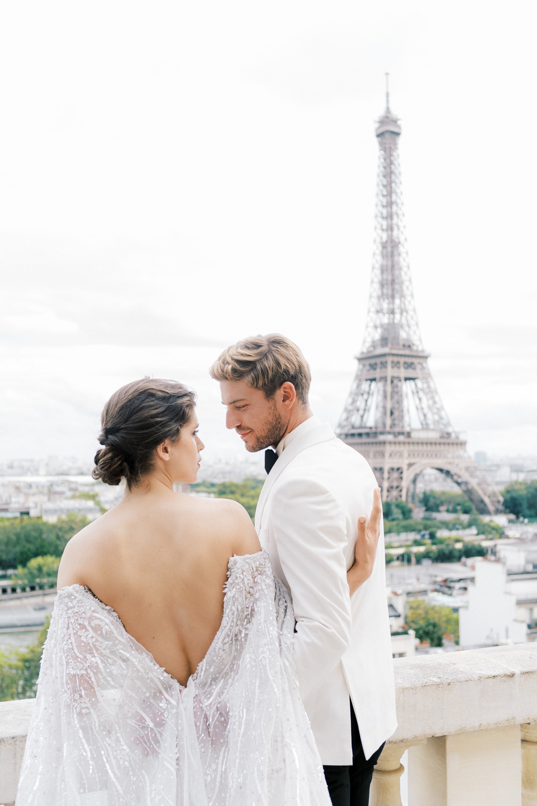 The best Shangri-la Paris Wedding Photos | Chernogorov Photography Destination Wedding Photographers