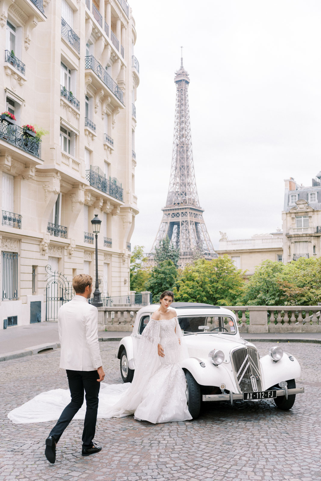 The most wonderful Wedding Photos in Paris | Chernogorov Photography Destination Wedding Photographers